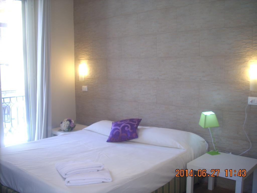 Casa Aurelia Hotel Palermo Room photo